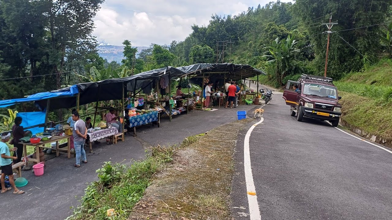 Local haat|Diksha and Milan Vlogs