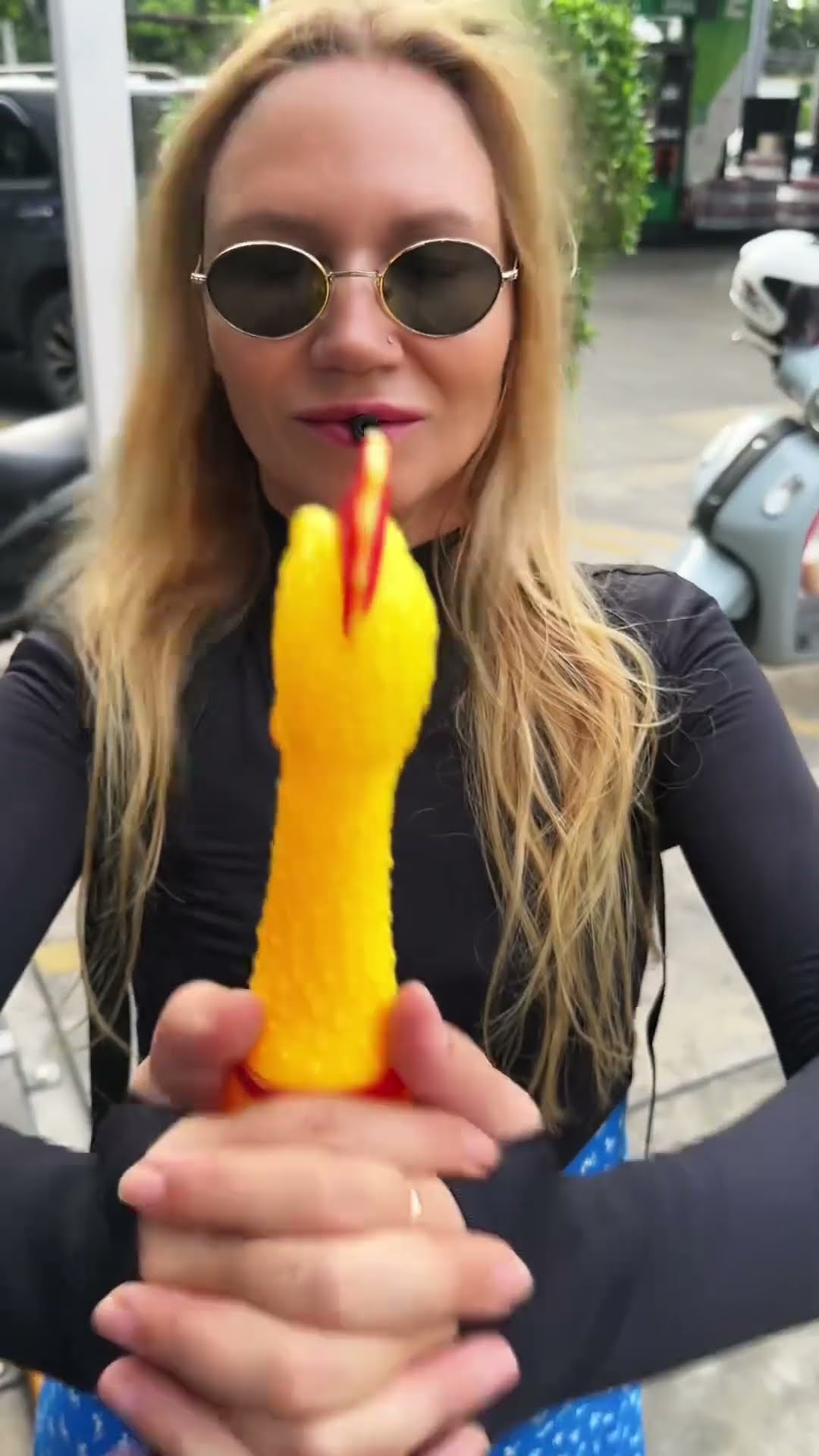 How to inflate a flat tire??#idea#chicken#help
