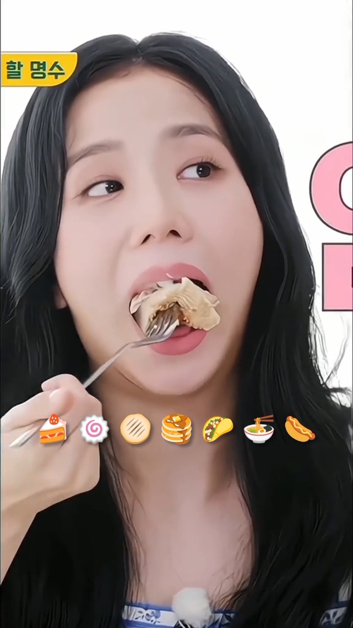 JISOO Cute ASMR MUKBANG ?? #jisoo #lisa #rosé #jennie #blackpink #shorts