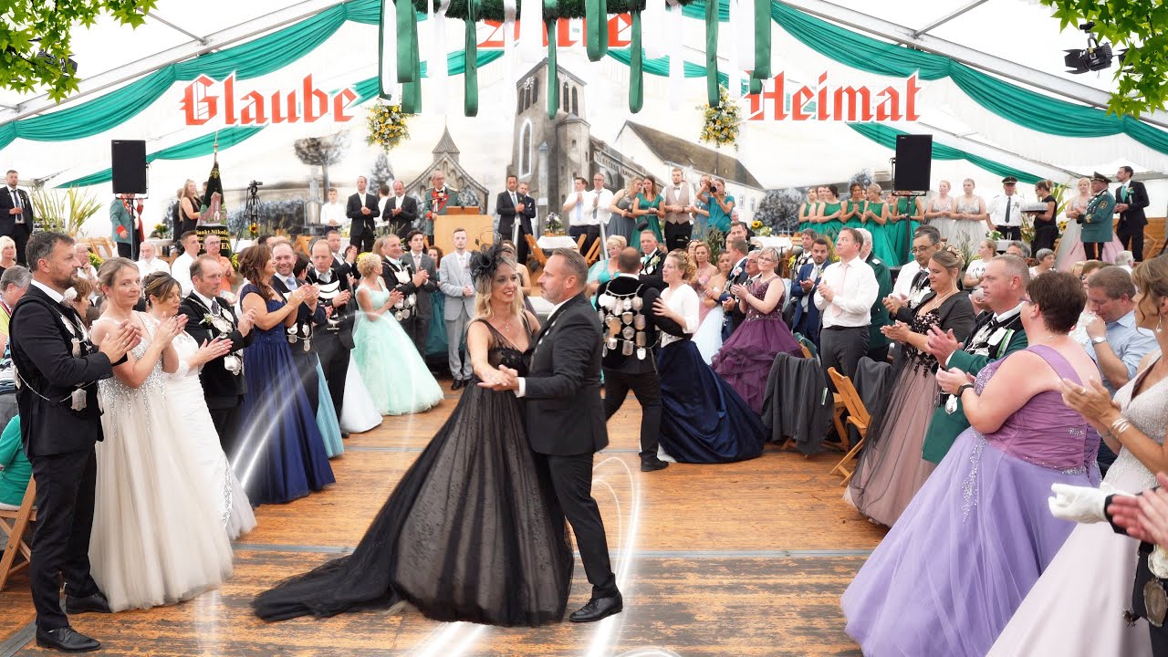 Königswalzer Teil 1 - Schützenfest Straeten Sonntag 17-9 -023 Dekanat Selfkant Gangelt bei Heinsberg