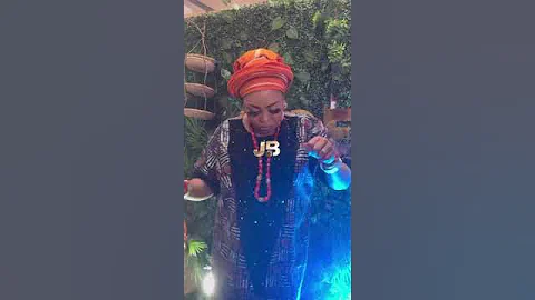 SOLA KOSOKO BROUGHT IN STYLE TO THE PREMIERE OF OGEERE THE MOVIE