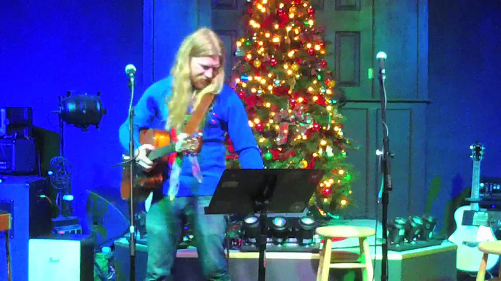 Chris Rasco Performs at the Heather Little & Frien...