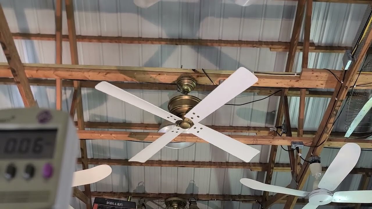 Потолочный вентилятор с двигателем постоянного тока Visual Comfort/Monte Carlo "Subway"