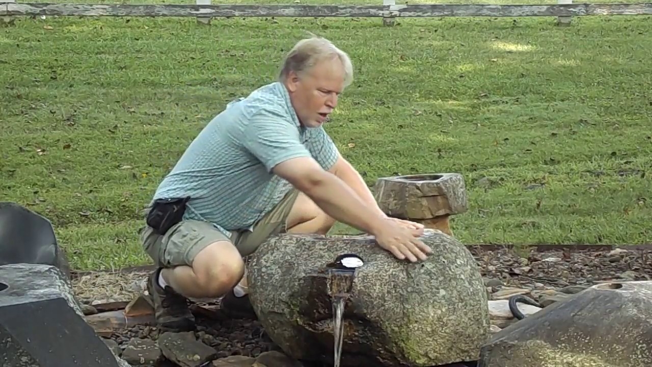Toru Oba's Sculpted Mossy Rock Fountain