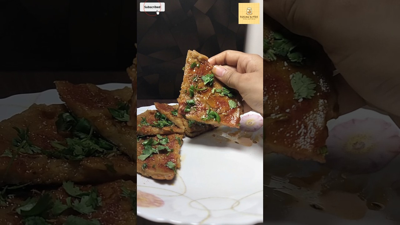 Soft, soulful Poli with desi tadka! 