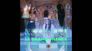 Arielle Dombasle raconte le tournage mouvementé d'Alien crystal palace