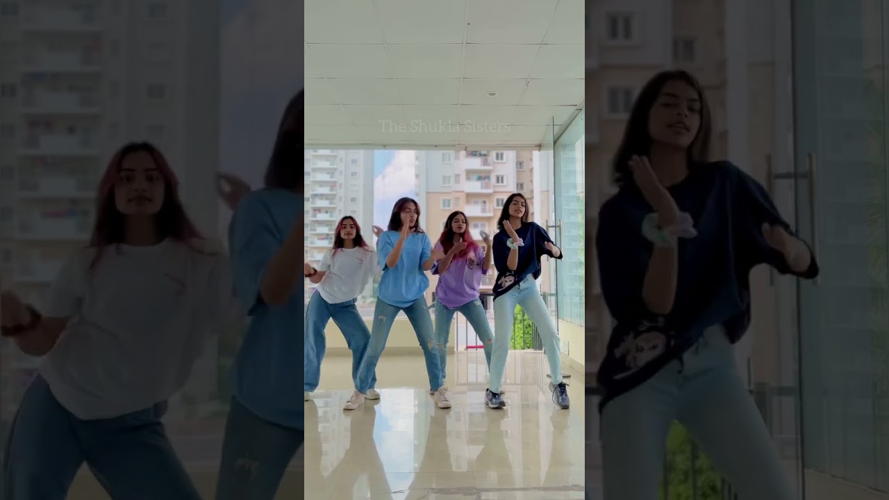 Bounce when she walk 💃👏