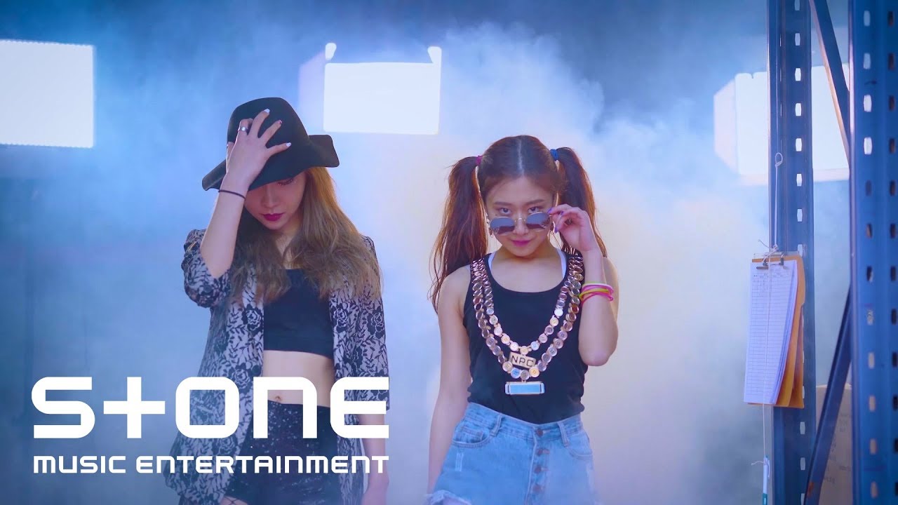 Watch 미드나잇 (Midnight) - 걸그룹 홍수났네 Part.2 (Swish) M/V on YouTube Watch 미드나잇 (Midnight) - 걸그룹 홍수났네 Part.2 (Swish) M/V on YouTube