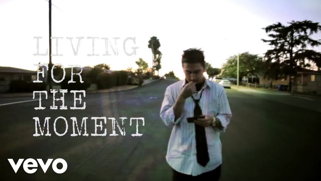 FreeMind619 - Living For The Moment ft. Blessed