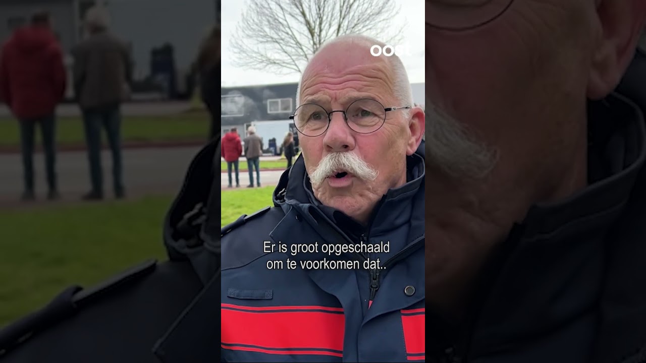 Grote brand in Raalte, meerdere bedrijven in gevaar #oost #112 #shorts