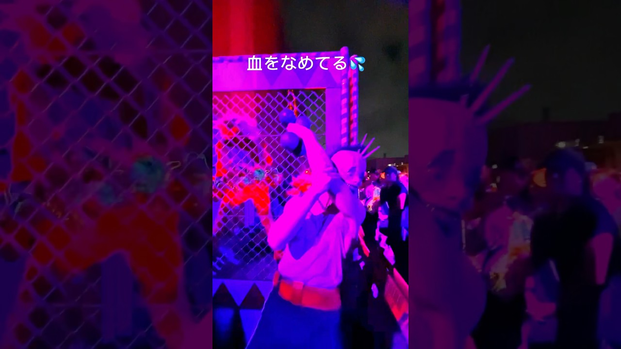 USJマッスルゾンビの面白いセルフ　ハロウィンホラーナイト　USJ Muscle Zombie's Funny Selfie Halloween Horror Night