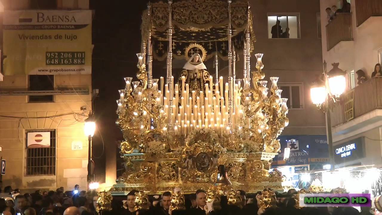 A PIE DE TRONO 2014: SOLEDAD (MENA) POR CURVA BAR EL JAMÓN www.lacamaracofrade.com