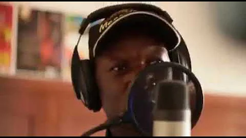 Snippet of the Masiyephambili video by Vusa Mkhaya and various artists.