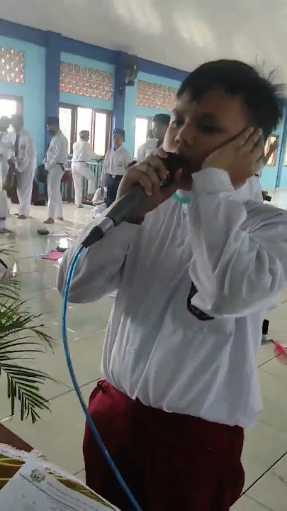 AZAN MEKKAH MERDU | ADZAN ANAK KECIL MERDU DI SEKOLAH #shorts