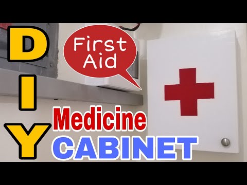 Video: Paano Gumawa ng isang First Aid Kit para sa Kamping: 12 Hakbang (na may Mga Larawan)