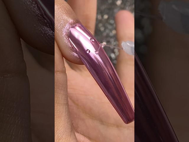 Nail Tutorial Voice Over: Chrome Drip 💧💅🏽 Lets do Nails Together! Look at that Chrome Drip #nails class=