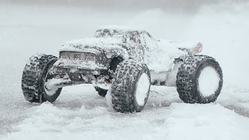 Arrma Notorious 6s V5 // Snow Bash // Cinematic RC Video