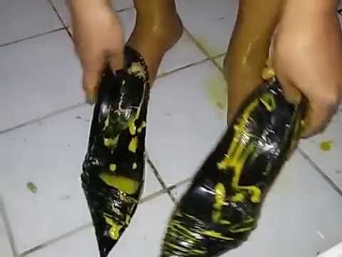 mustard inside her high heel pumps