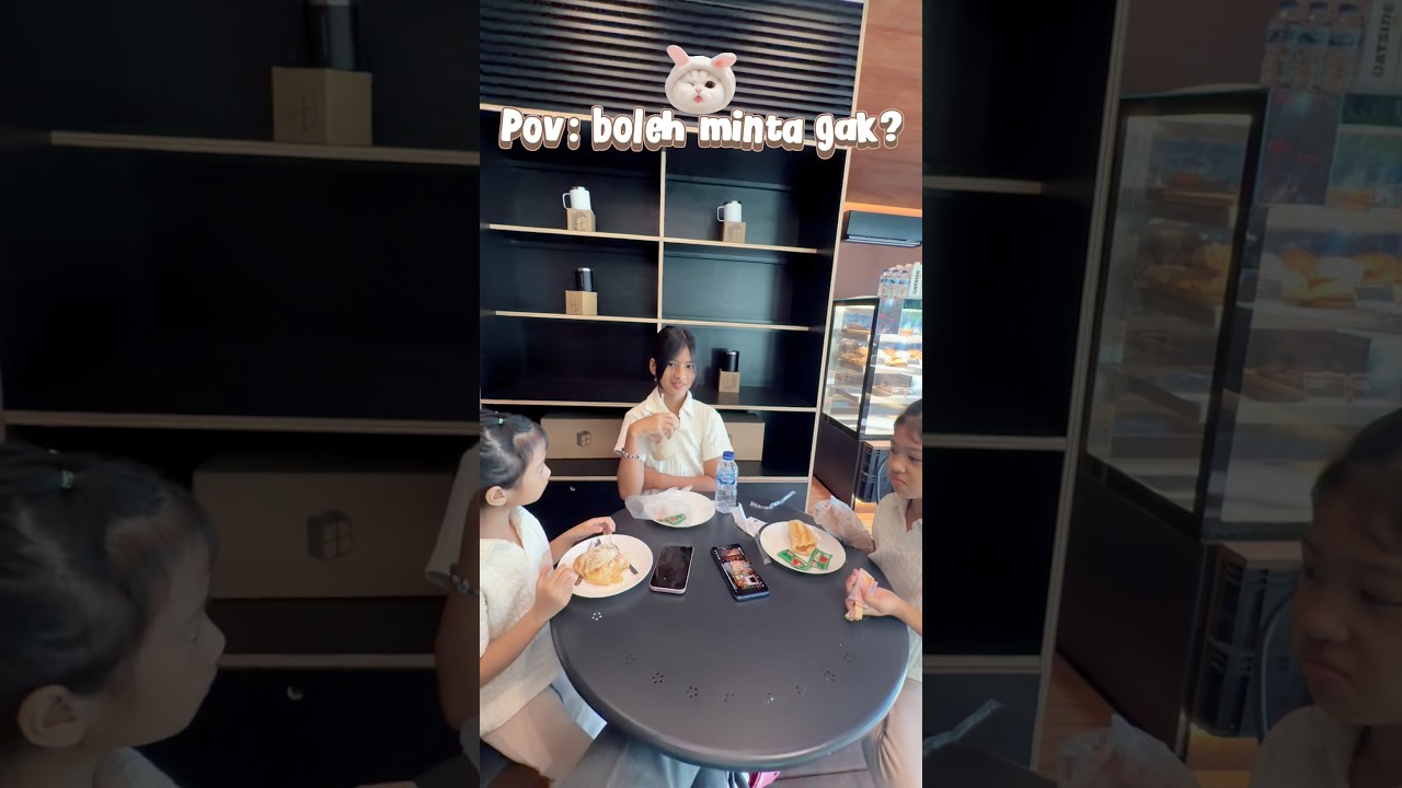 BOLEH MINTA GAK??😍