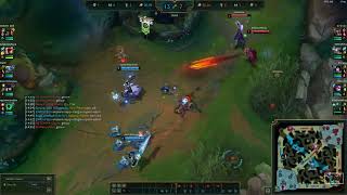 Thresh predicts vayne Q
