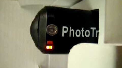 PhotoTrackr Trouble 1