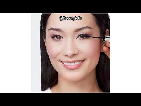 Clinique Lash Power Tubing Mascara Review: Smudge-Proof, Long-Lasting & Sensitive Eye Safe