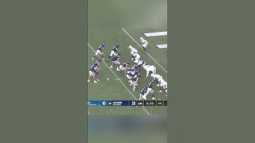 Joe Fagnano finds Reymello Murphy for yet another UConn touchdown!