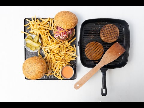 In the kitchen with Food24 and Fry's: Classic burger