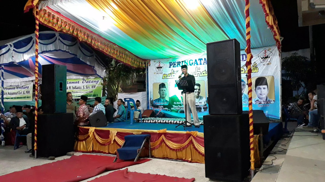 Pembukaan acara maulid nabi muhammad s.a.w oleh Sekretaris Pembukaan acara maulid nabi muhammad s.a.w oleh Sekretaris