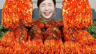 [Mukbang ASMR] Hot Spicy Enoki mushroom & Giant squid  🦑 Recipe seafoodboil Eatingshow Ssoyoung