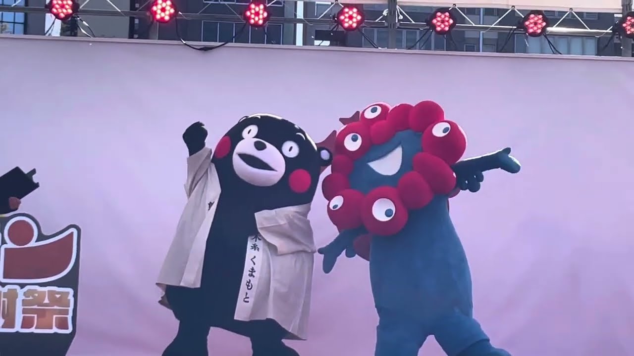 #怪盗KUMAMONファン感謝祭inOSAKA#関西万博PRステージ#くまモン＃ミャクミャク#しっぽが可愛い。