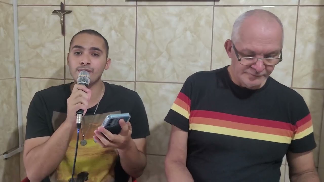 Salmo 118(119) Feliz o homem sem pecado em seu caminho, que na lei do Senhor Deus vai progredindo!