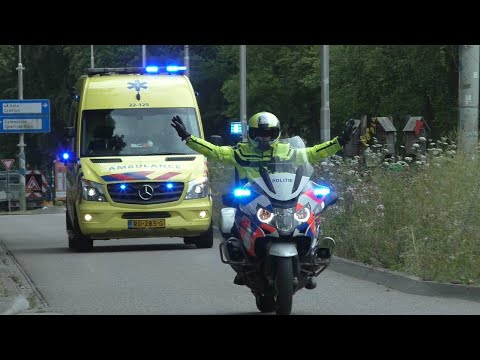 Twee spoedtransporten in 5 minuten! Politiemotoren begeleiden ambulances met spoed naar het Radboud