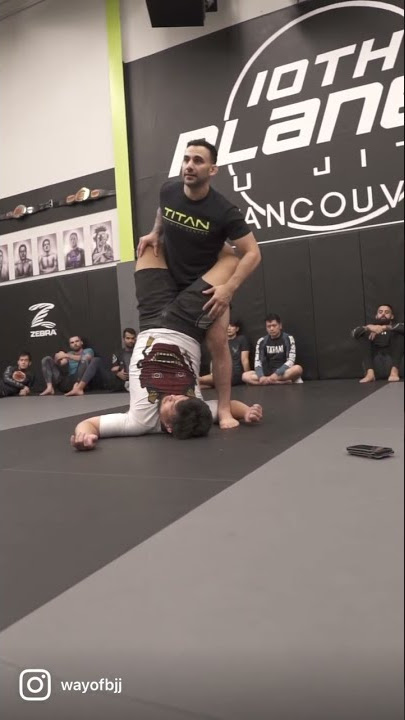 How to Break a Strong Closed Guard in NoGi Brazilian Jiu-Jitsu