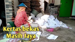 Buku Tulis Sinar Dunia 38 Lembar Product of Pensil Jakarta