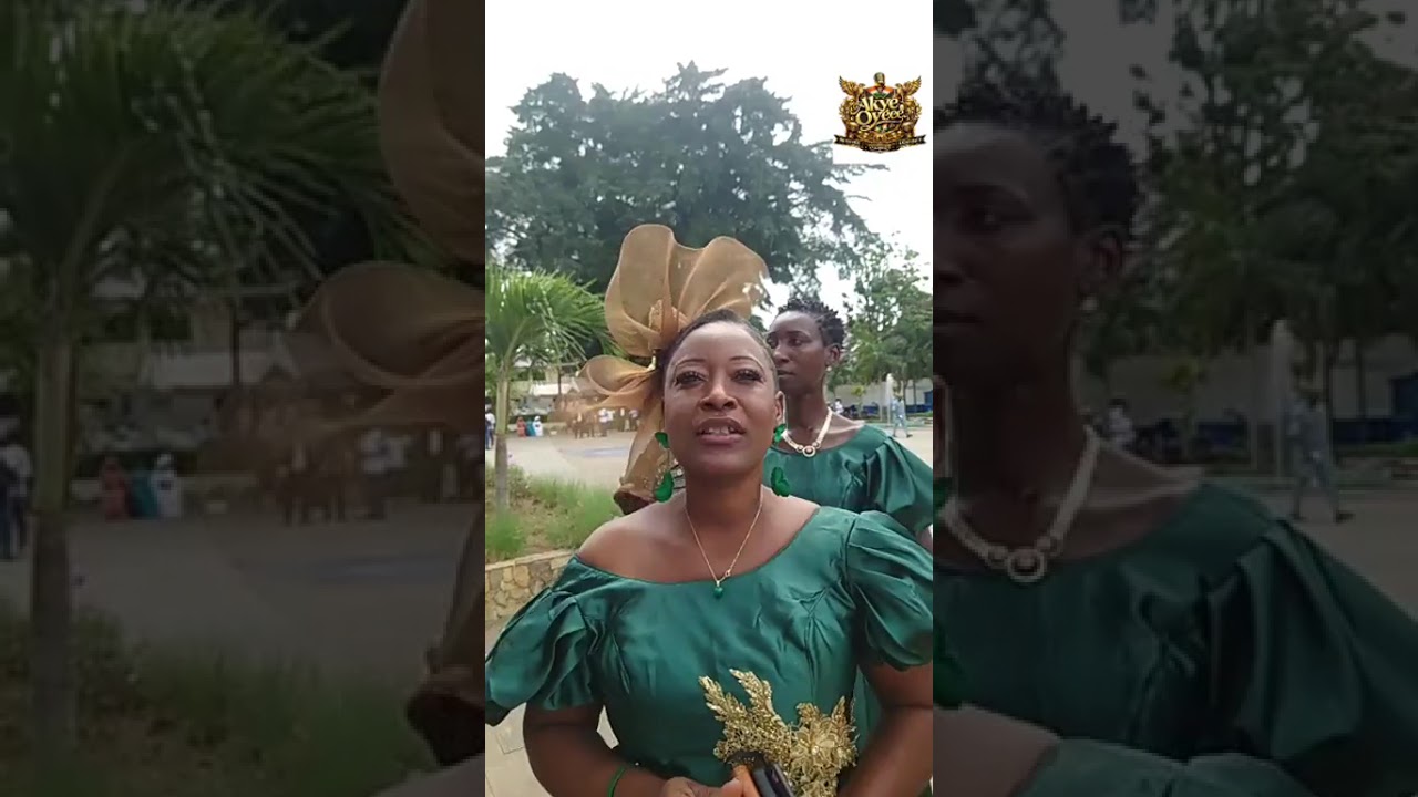 Mariage entre Lucrèce YAPI et Félix Kouamé à Cocody: l'arrivée à la mairie des familles. 