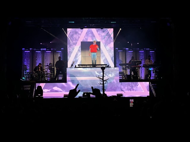 Machine Gun Kelly - Habits (Hotel Diablo Tour 2019 Chicago)
