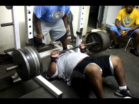 585 Close Grip Floor Press Paused Youtube