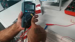 Measuring Voltage and Current for Series and Parallel Circuit - P3