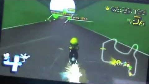 [MKWii] Anti Mario texture hack