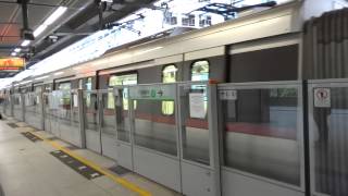 回廠列車C-Train(車頭A381至車尾A382) 駛經觀塘站及(停留係)牛頭角站