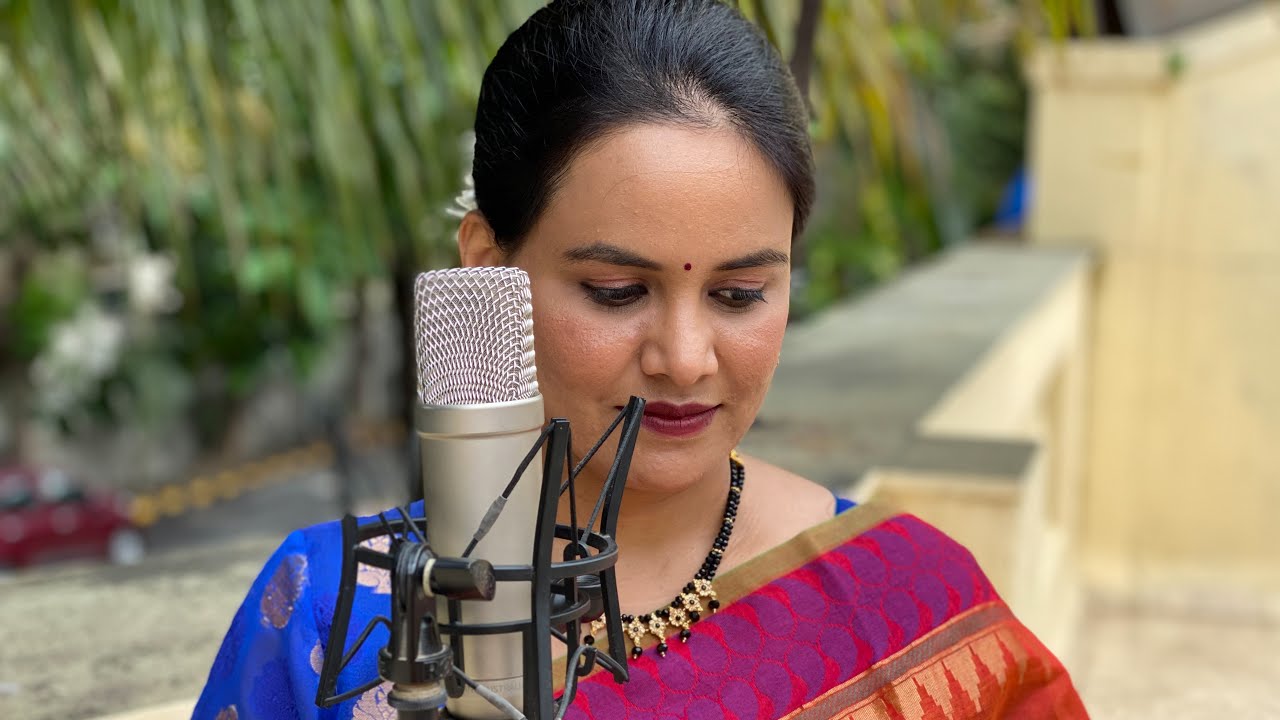 Hachi Nem Aata  Shrinivas Khale  Lata Mangeshkar  feat Sayalie Pankaj  Vitthal Abhanga