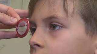 Too much screen time may be damaging kids' eyesight
