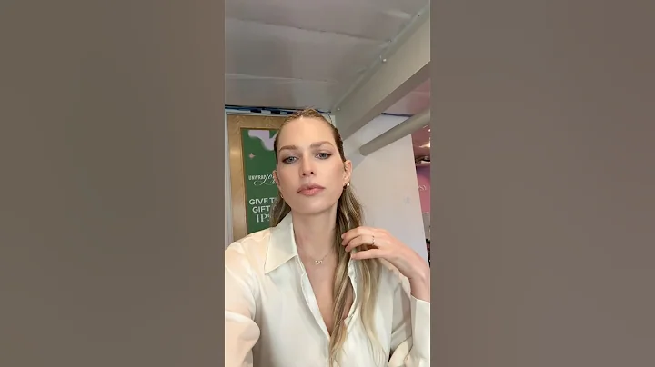 Ok, now our turn: We're passing the phone to someone who hasn't upgraded to Icon Box yet. 😅  #IPSY