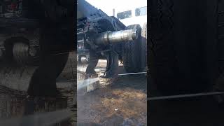 preparation of installing hub and bearing HL7 diff #automobile