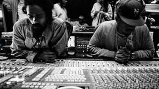 Damian Marley & Nas  Dispear  Distant Relatives Album 2010