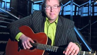 Video thumbnail of "Joel Hallikainen - Sylvian joululaulu"