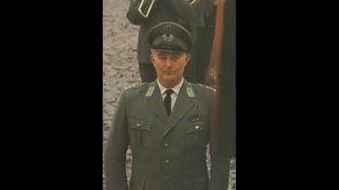 Thumbnail of Der Hohenfriedberger Marsch - Musikkorps der 11. Panzer-Grenadier Division - Major Hans Friess