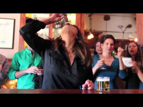 Video: Historie Om Kopstoot Og Hvor Man Kan Drikke I Amsterdam