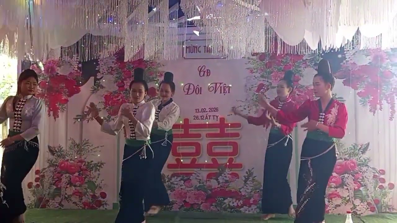 MỪNG TÂN GIA ĐẠI CÁT LÒ ĐÔI VÀ LÒ VIỆT 